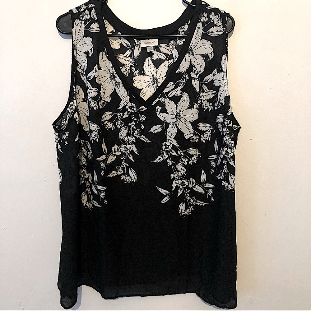 Avenue sheer floral sleeveless top sz 22/24